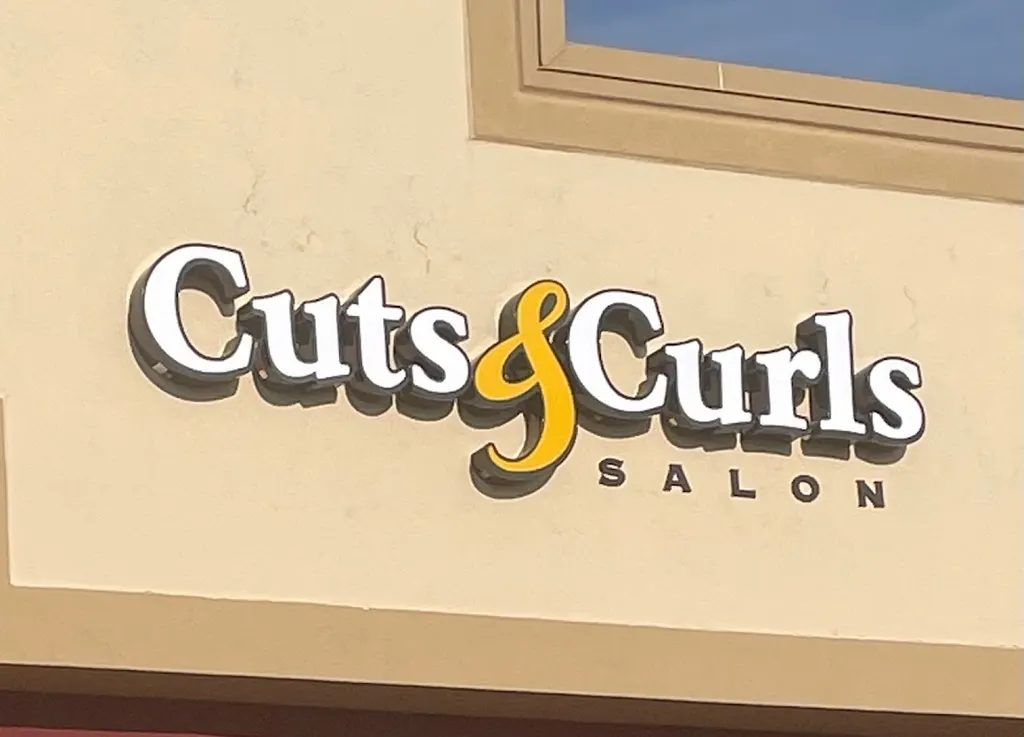 Cuts & Curls Salon — Beauty salon in Colorado Springs